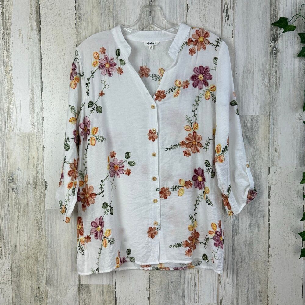 Anthropologie Kindred Womens Embroidered Floral V-Neck Button Blouse Size M